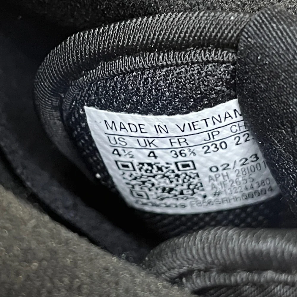Adidas 'forum' Black/gum/black